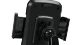Suport auto Streetwize pentru telefon cu fixare in suportul de pahar