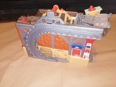 bnk jc Thomas &amp;amp; Friends Take-N-Play - Return from Misty island - set foto