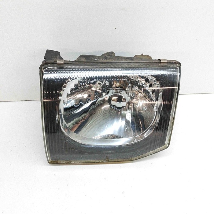 Far st&acirc;nga față MITSUBISHI PAJERO II V3_W, V2_W, V4_W 1998 OEM: Off-road | 25252299