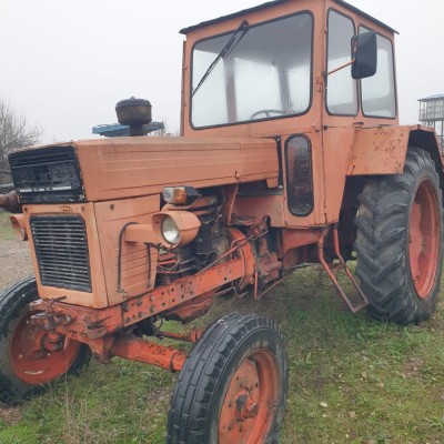 Vand tractor U650 foto
