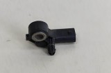 Senzor de impact st&acirc;nga spate TESLA MODEL 3 2018 OEM: 1095699-00-A 26255688