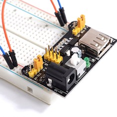 alimentator, regulator, coborator de tensiune pentru breadboard foto