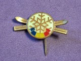 Insigna sport - Schi - Federatia de Schi din ROMANIA