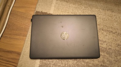 Laptop HP 15s foto