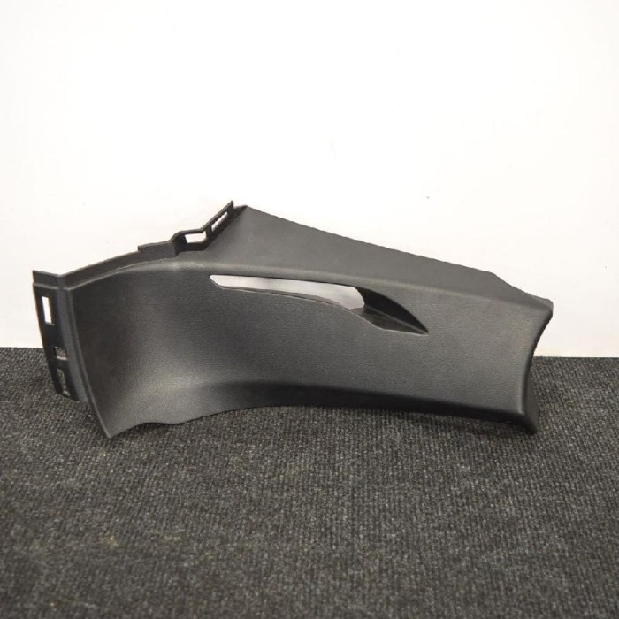 Ornament st&acirc;lp spate st&acirc;nga TESLA MODEL S 2015 OEM: 1024730-00-B 3608437
