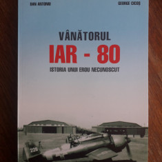 Vanatorul IAR-80 - Dan Antoniu, aviatie / R6P2F