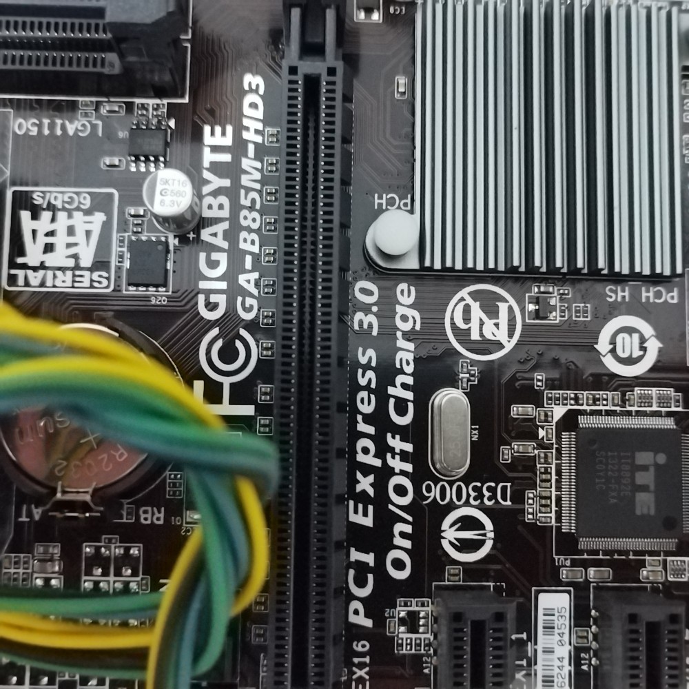 Placa baza Gigabyte GA-B85M HD3 socket 1150 | arhiva Okazii.ro
