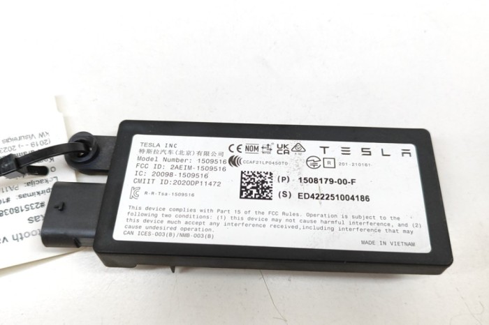 Modul de control Bluetooth TESLA MODEL Y 2023 OEM: 1508179-00-F 23518038