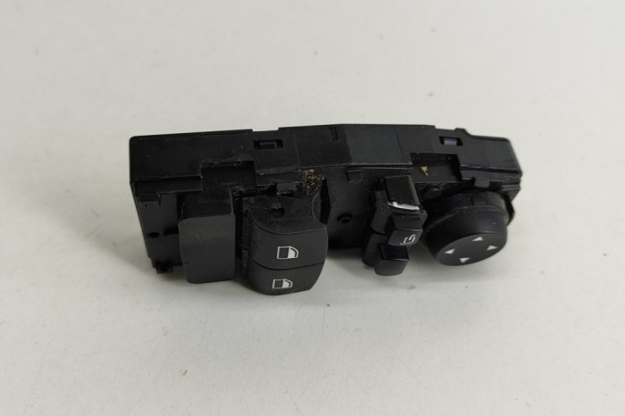Buton geam ușă dreapta față BMW 4 Coupe F32, F82 2016 OEM: 9362126 27871206