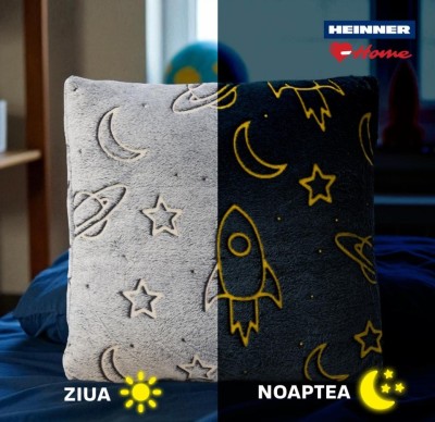 Perna cu model fosforescent, Space,45x45 foto