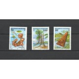 NOUA CALEDONIE 1999 INSTRUMENTE MUZICALE TRADITIONALE