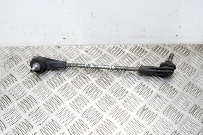 Bieleta stabilizatoare dreapta față BMW 2 Coupe F22, F87 2018 OEM: 6792211 13900666