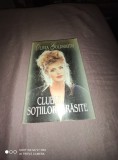 OLIVIA GOLDSMITH: CLUBUL SOTIILOR PARASITE