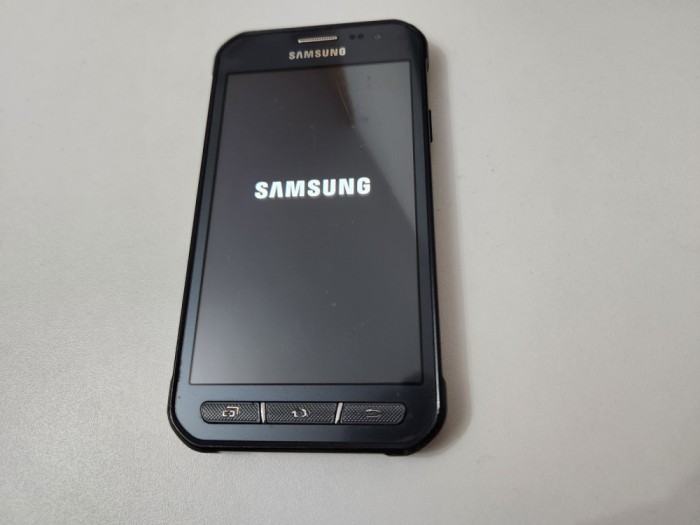 Telefon mobil Samsung Galaxy Xcover 3 G389F folosit