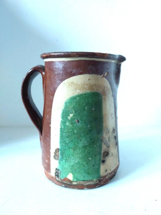 Ulcica ceramica veche / Cana mare cu cioc si toarta, stil rustic taranesc, 18cm inaltime x 11cm diametru