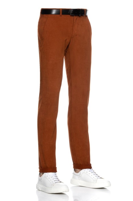 Pantaloni barbati chino maro CH001