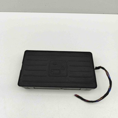 Stație de &amp;icirc;ncărcare wireless AUDI TT FV3 2020 OEM: 81A035502,4774A-18300,RK7183-00 foto