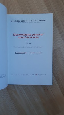 Vasile Cociu , T. Bordeianu , Gh. Stanciu - Determinator pomicol . Soiuri de fructe . Volumul II ( 1969 ) pomicultura arbusti fructiferi nuci capsuni foto