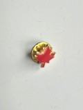 Insignă Rever &bdquo;Frunza de Arțar&rdquo; &ndash; Simbol Canada &ndash; Email Roșu &ndash; Pin Discret