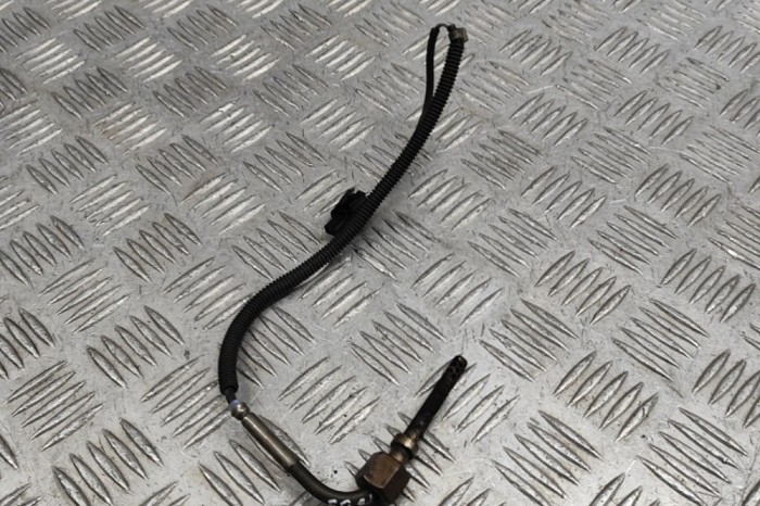 Senzor de temperatură MERCEDES-BENZ E W212 2010 OEM: A0081532728 28589123