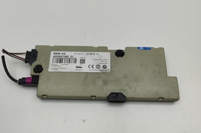 Amplificator de antena BMW 5 F10 2011 OEM: 9267085 28933011