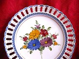 FARFURIE DECORATIVA CERAMICA WECHSLER TIROL AUSTRIA CU BORDURA PERFORATA 24.5 CM