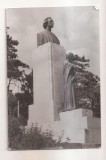 RF174 - Carte Postala - Constanta. Statuia lui M. Eminescu, circulata 1957