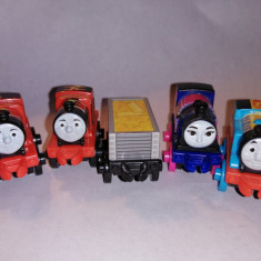 bnk jc Thomas & Friends minis - set 4 locomotive si 1 vagon