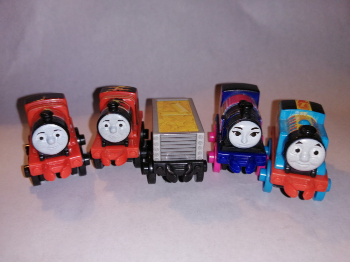 bnk jc Thomas &amp; Friends minis - set 4 locomotive si 1 vagon