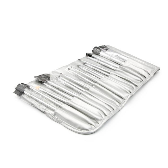 Set 18 pensule pentru make-up, Global Fashion, culoare argintie