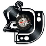Ceas de perete decorativ DJ, realizat din disc de vinil upcycled, model Muzica Electronica/Club, negru, 30 cm