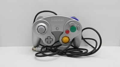 Controller Nintendo GameCube - Nintendo (R) - Silver- curatat si reconditionat foto