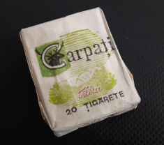 pachet vechi de tigari Carpati cu filtru (nu contine tigari) foto