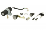 Set Contact (conține set de de blocare; cu &icirc;ncuietoare compartiment) compatibil: APRILIA SCARABEO 50 2001-2009, Rms