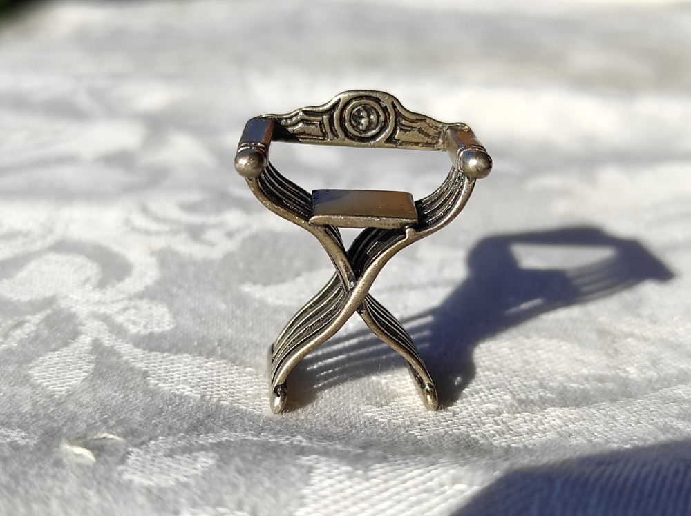 SCAUN BOIERESC argint DE COLECTIE in miniatura VECHI manopera EXCEPTIONALA  rar, Ornamentale | Okazii.ro