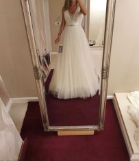Rochie mireasa, noua cu eticheta