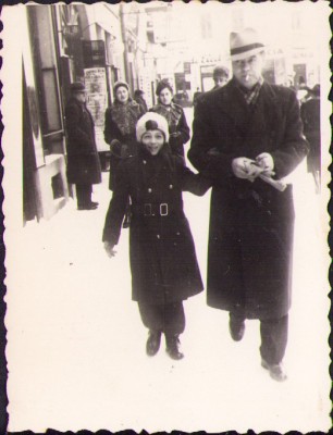 HST M370 Poză centrul vechi Ploiești 1940 foto