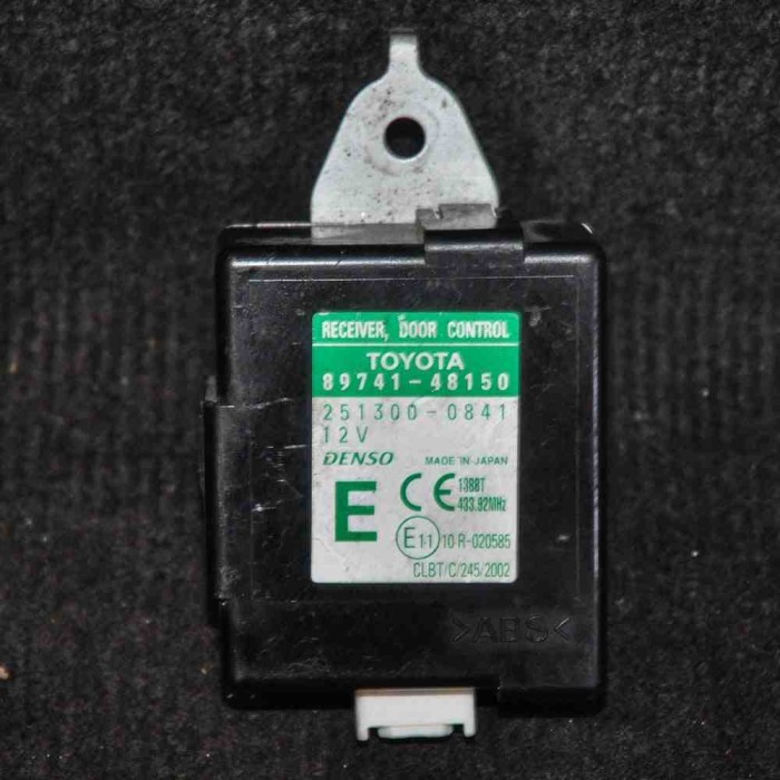 Alt modul de control LEXUS RX _U3_ 2005 OEM: 251300-084189741-48150 2101793