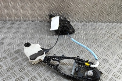 &amp;Icirc;ncuietoare ușă dreapta față BMW X7 G07 2020 OEM: 7477708,7444678,7444681 31416628 foto