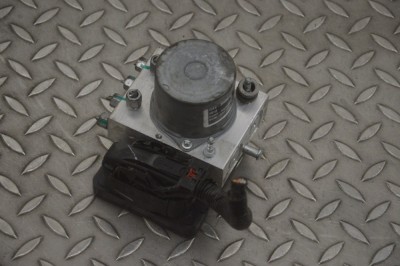 Pompa ABS TESLA MODEL 3 2020 OEM: 1044745-00-b 23879898 foto