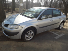 Renault Megane 2.2 Automat foto