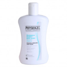Physiogel Scalp Care șampon pentru scalp sensibil si uscat 250 ml
