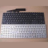 Tastatura laptop noua SAMSUNG 300 Series 17.3&#039;&#039; NP305E7A Black US