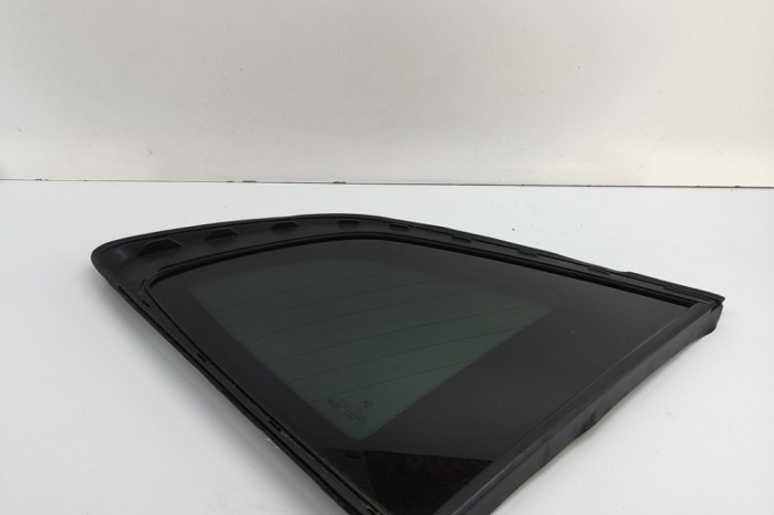Geam lateral dreapta spate BMW iX3 G08 2020 OEM: 7410068 28453285