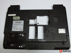 Bottom case oxidat si putin crapat Toshiba Satellite A100 V000062800 foto