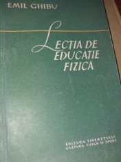 LECTIA DE EDUCATIE FIZICA EMIL GHIBU foto