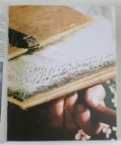 TEXTILE TRADITIONALE DIN TRANSILVANIA , TEHNOLOGIE SI ESTETICA de FLORICA ZAHARIA , 2008 *DEDICATIE