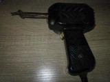 pistol de lipit vechi romanesc neprobat are carcasa sparta se da ca defect a3