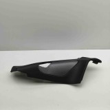 Ornament st&acirc;lp spate st&acirc;nga ASTON MARTIN VANTAGE Coupe 2006 OEM: Coupe | 31220205