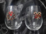 Set 2 pahare Mari de VIN fara tulpina,Stras de baza Auriu pictat de sarbatori,2 imagini superbe CRACIUN SET 2 PAHARE VINTAGE Email RARE